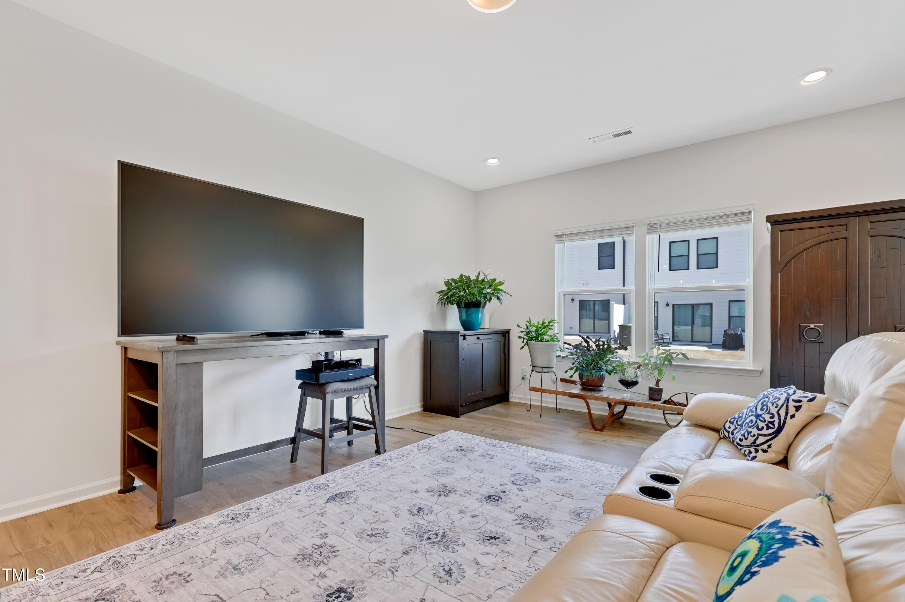 163 Periwinkle Place