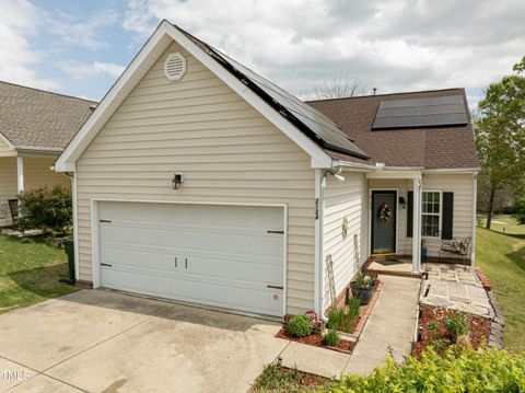 2124 Castle Pines Drive Raleigh NC 27604
