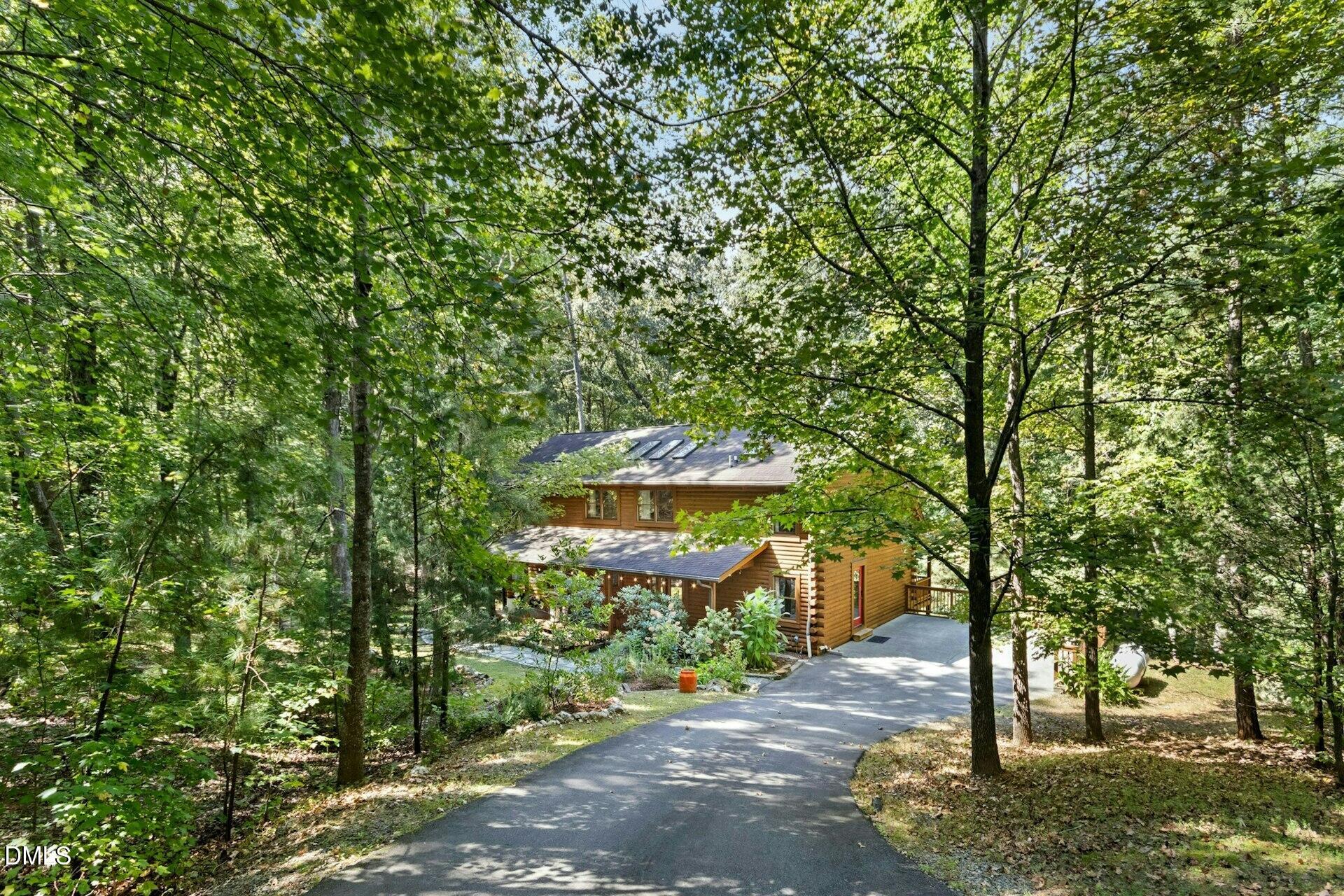 1003 Blackwood Mountain Road