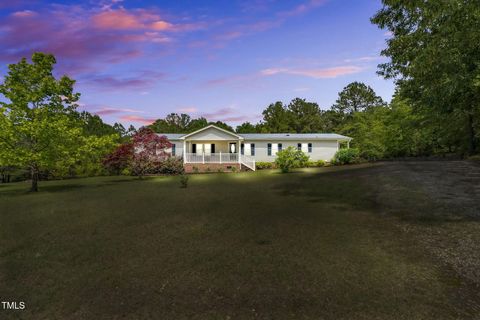 162 Bogie Landing Drive Lillington NC 27546
