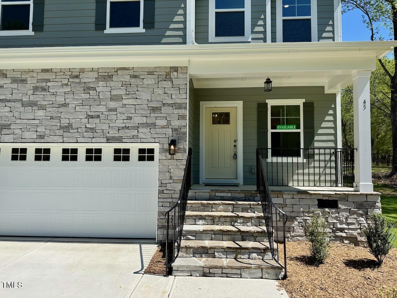 45 Covey Rise Way