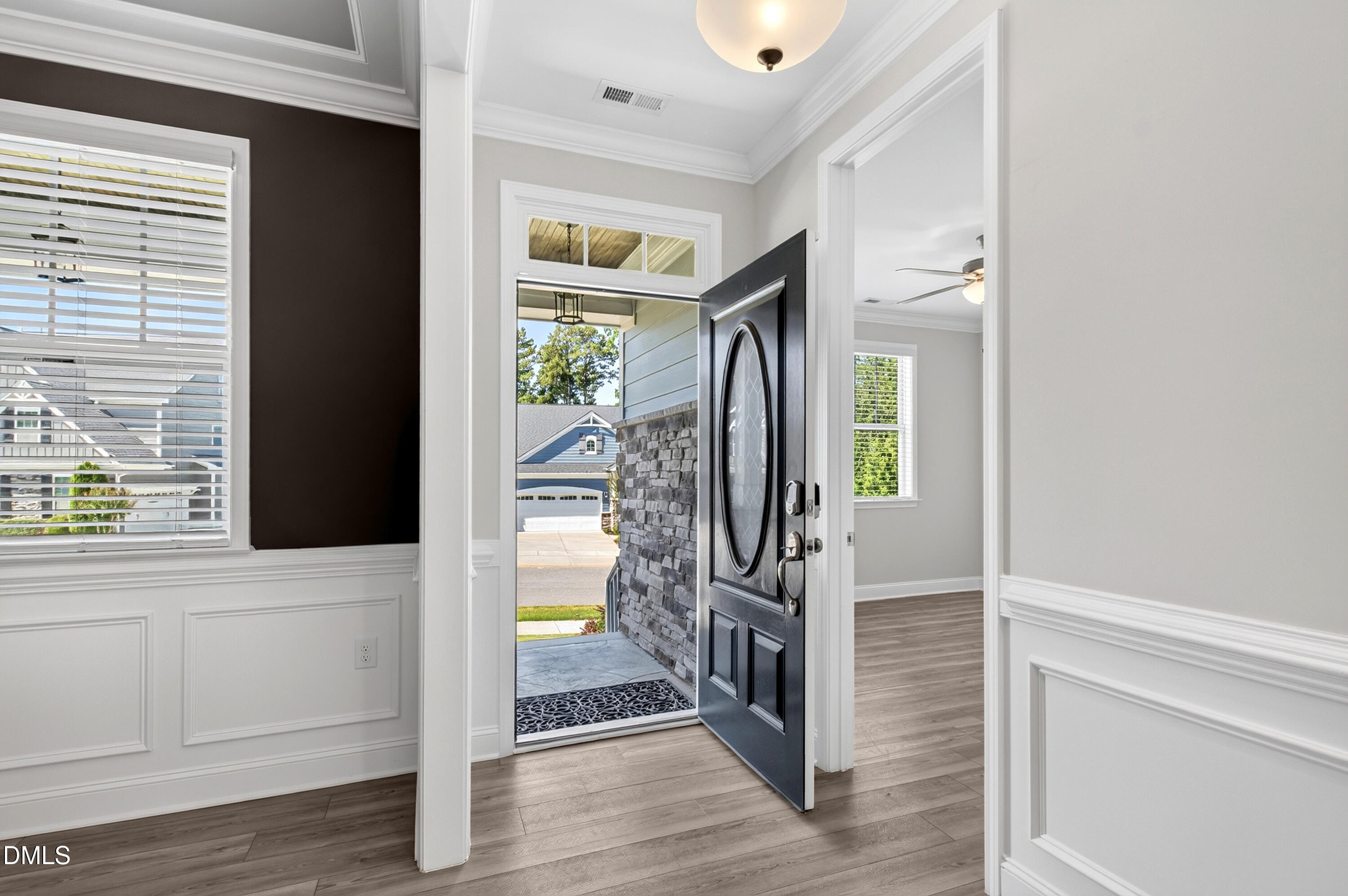 1300 Commons Ford Place