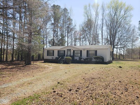 768 Hales Road Kenly NC 27542