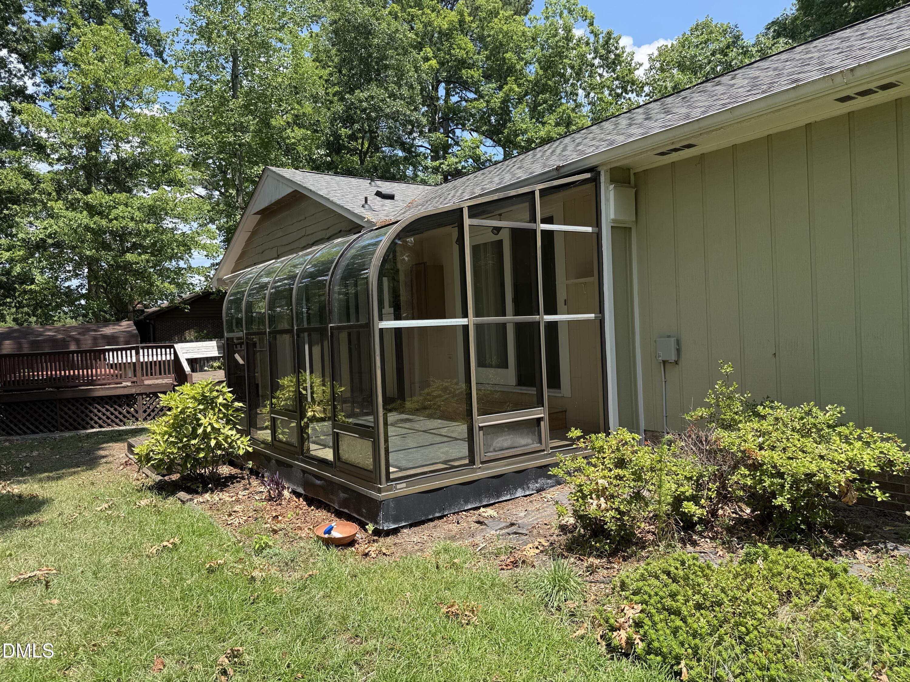 102 Pebblebrook Drive
