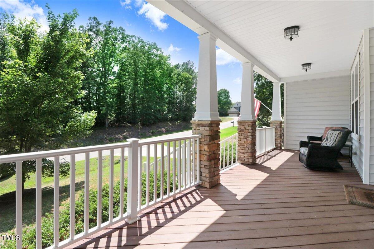 1304 Double Oak Lane