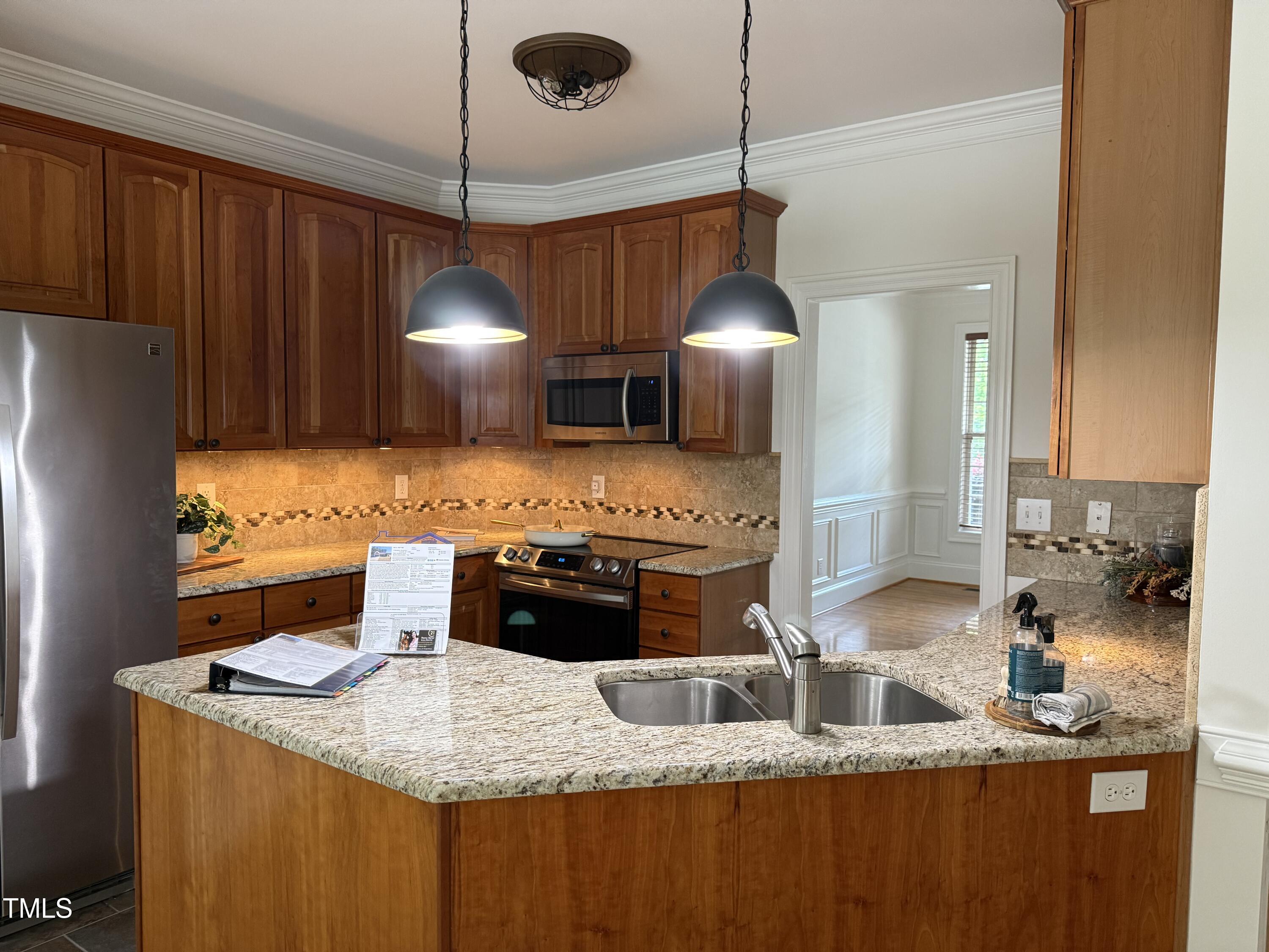 10 Georgetown Woods Drive
