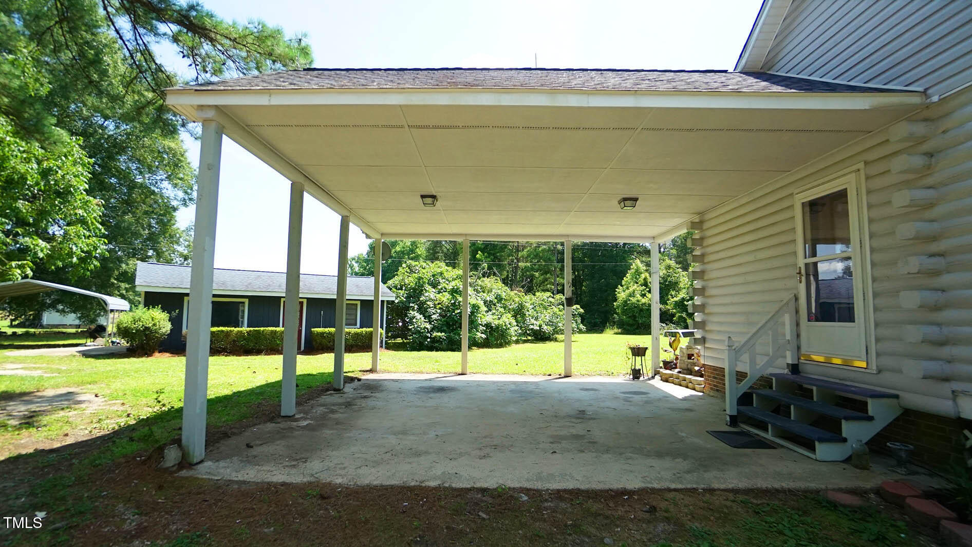 6600 Sadie Drive