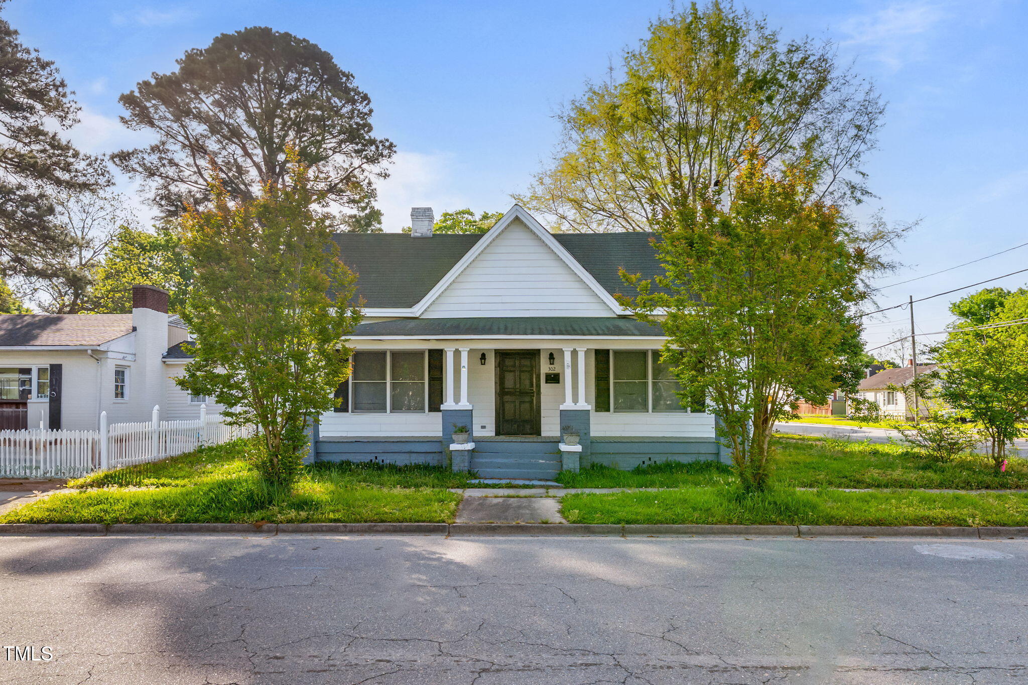 302 N Sumner Street