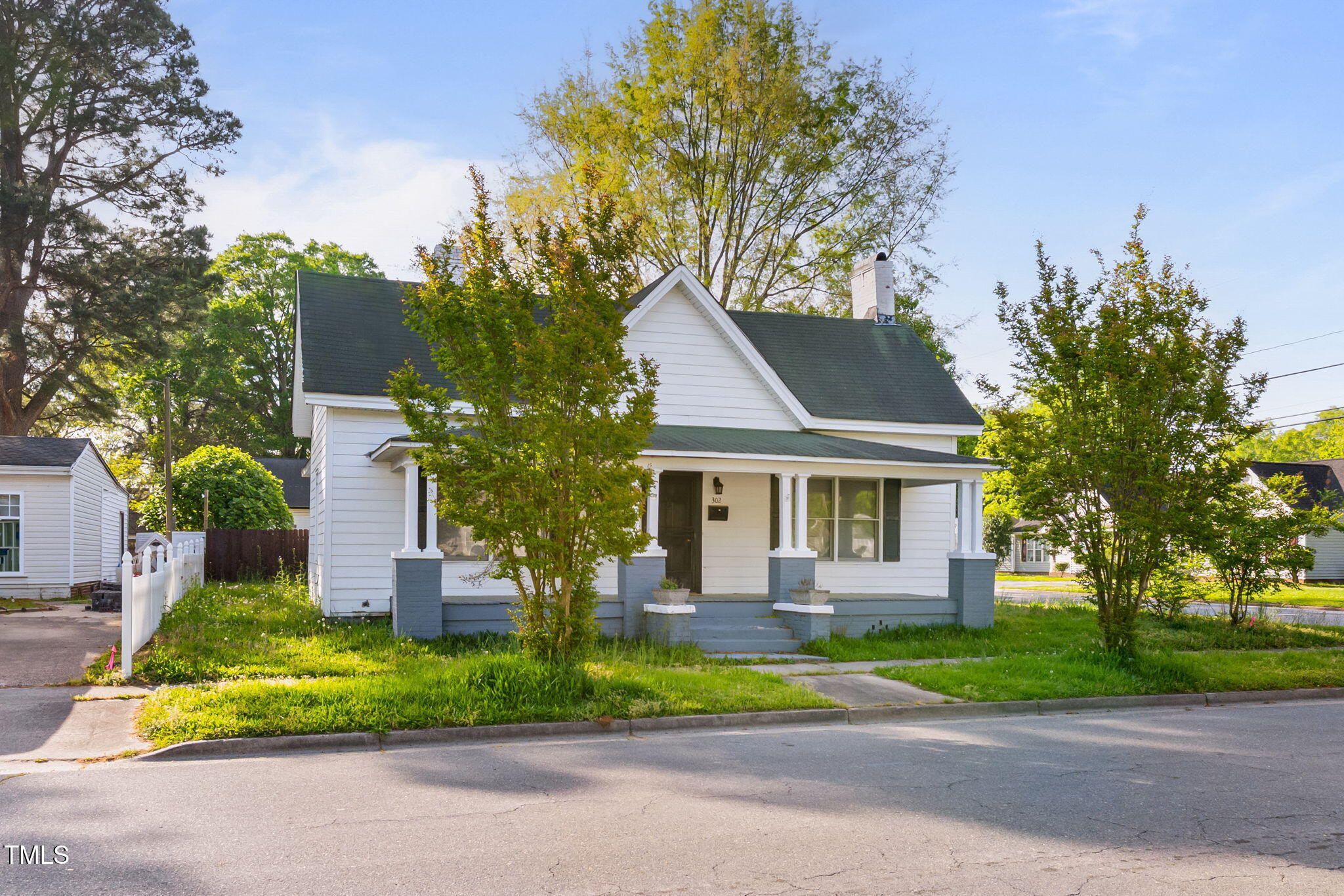302 N Sumner Street