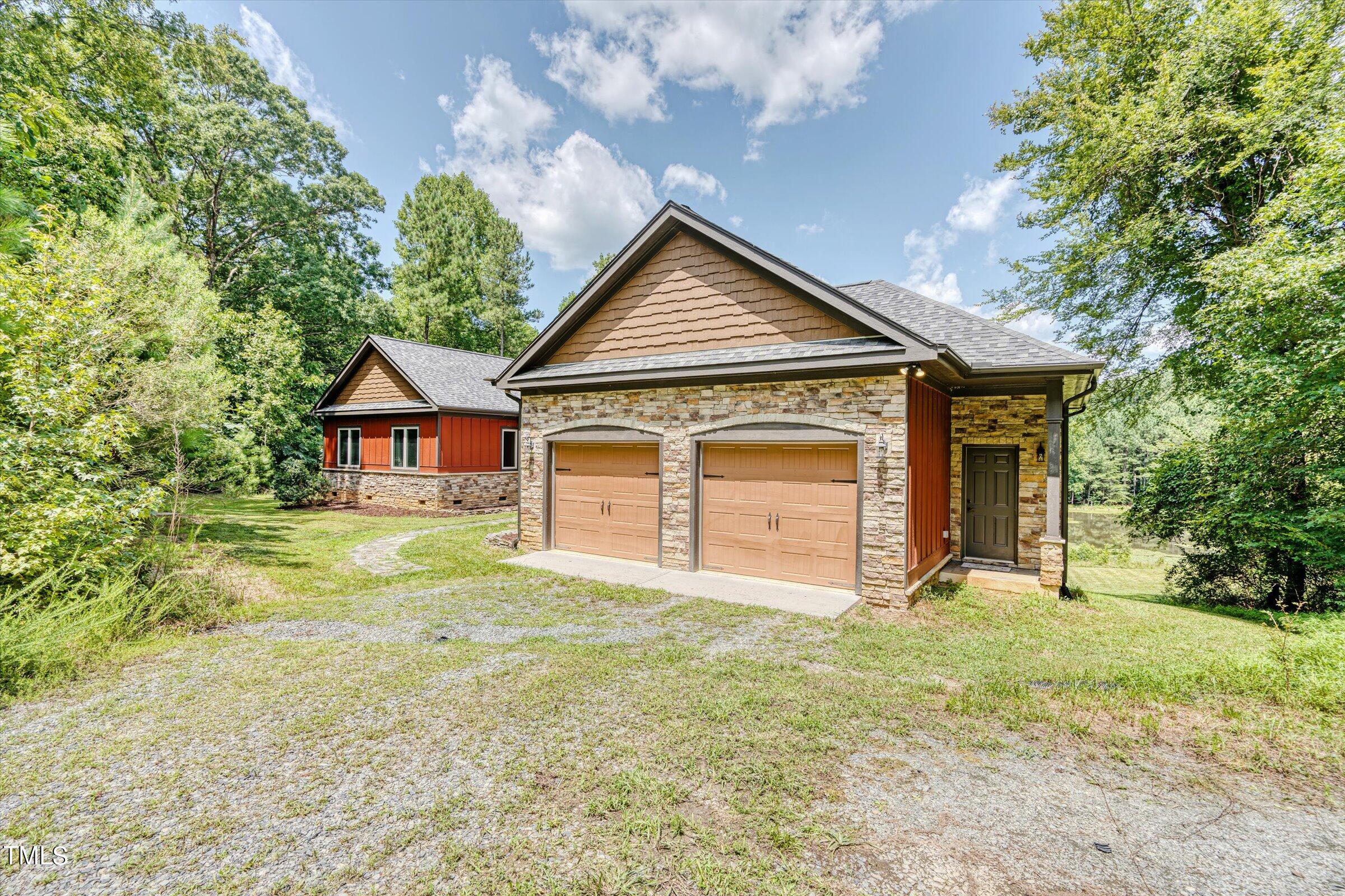 3240 Hillcastle Trail