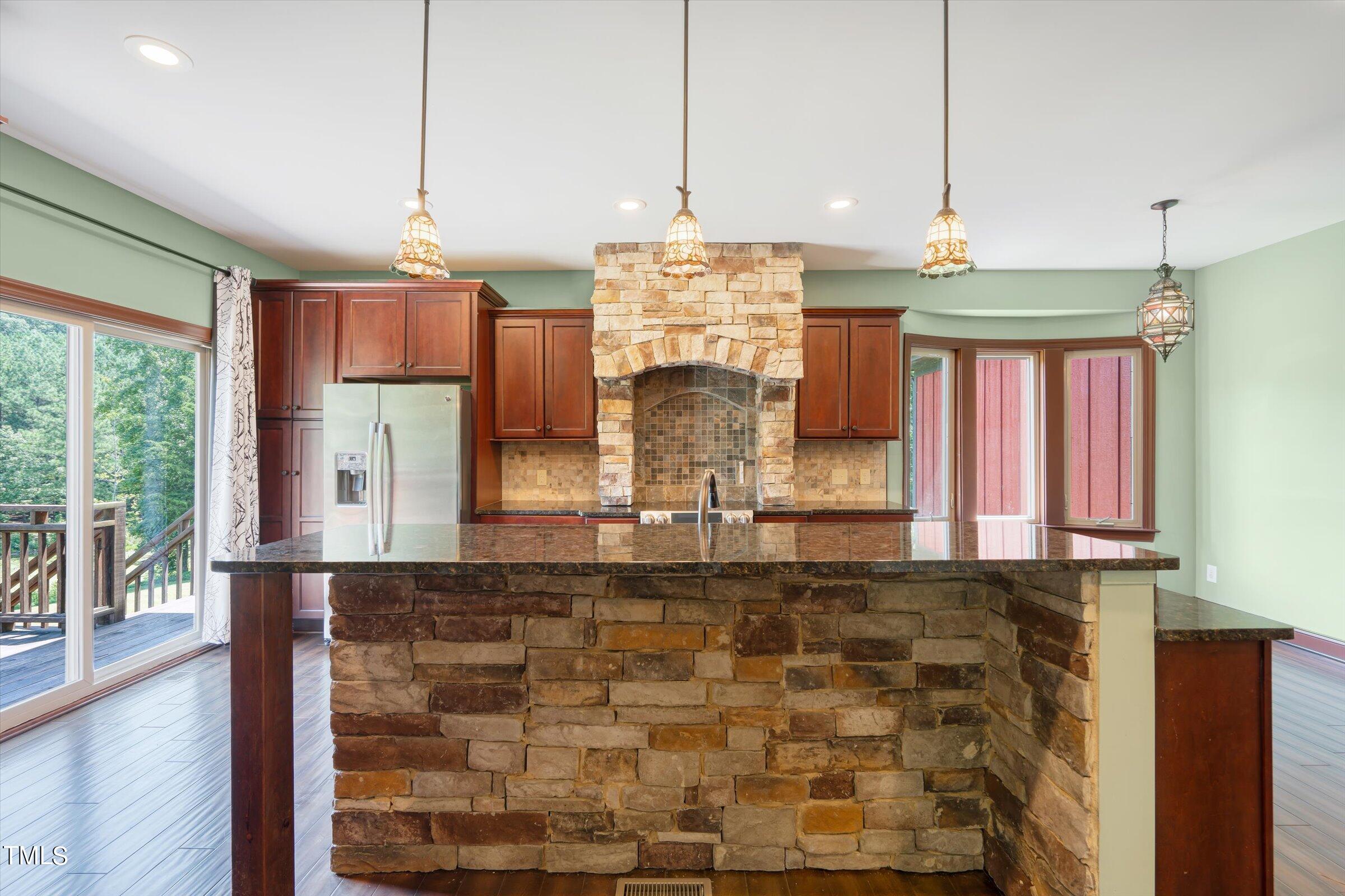 3240 Hillcastle Trail
