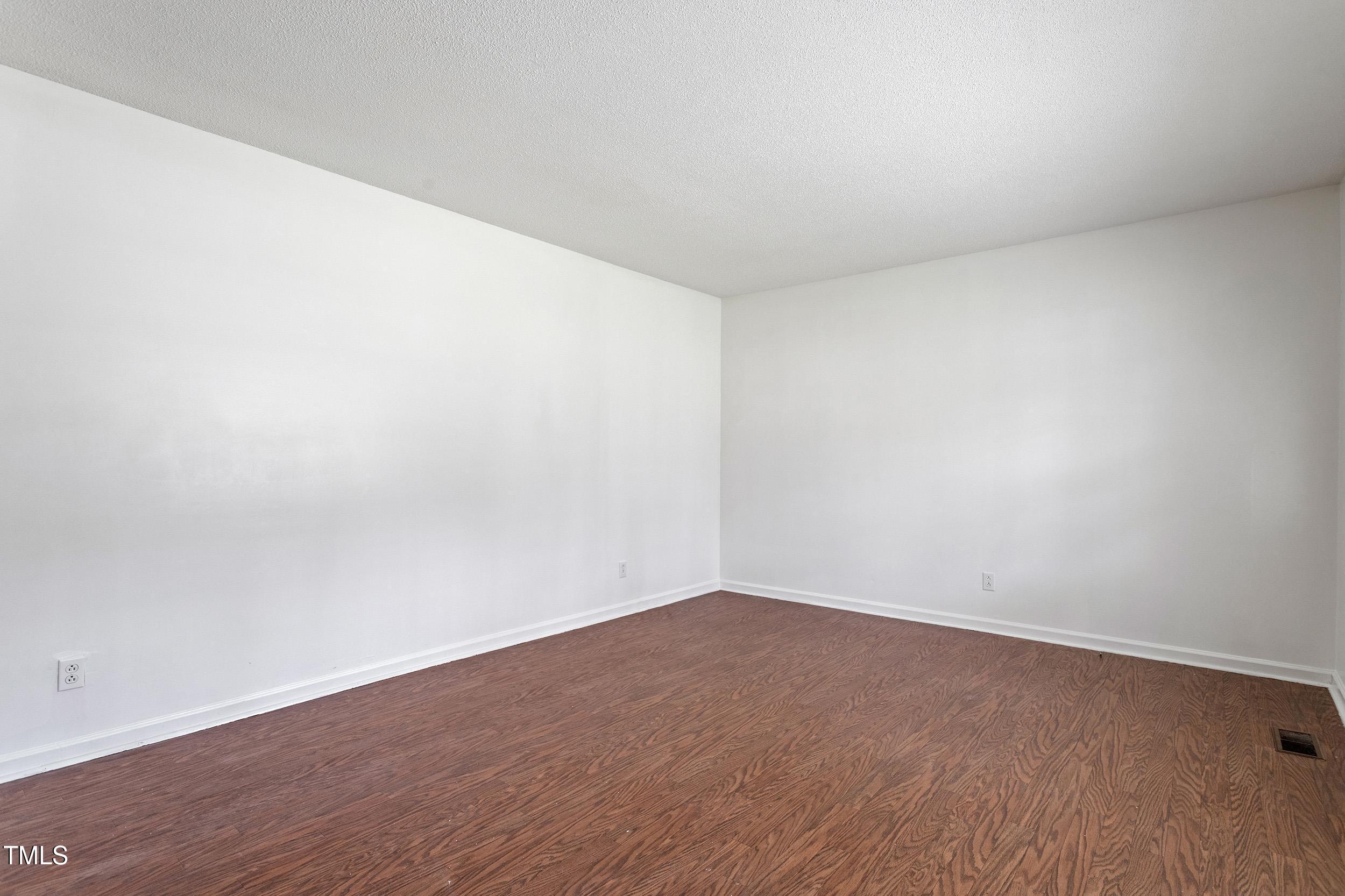 1813 Grady Drive