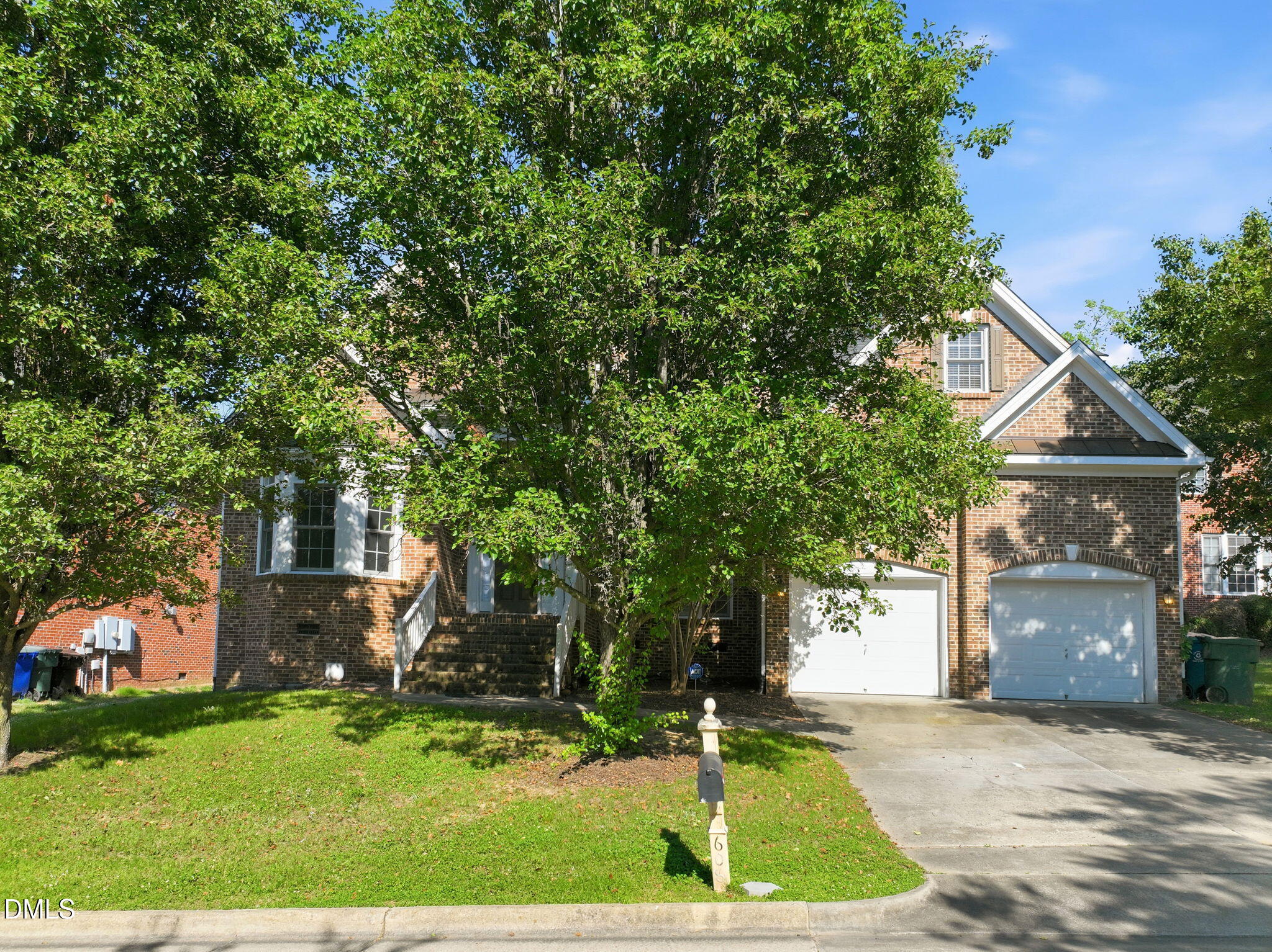 608 Oxboro Circle