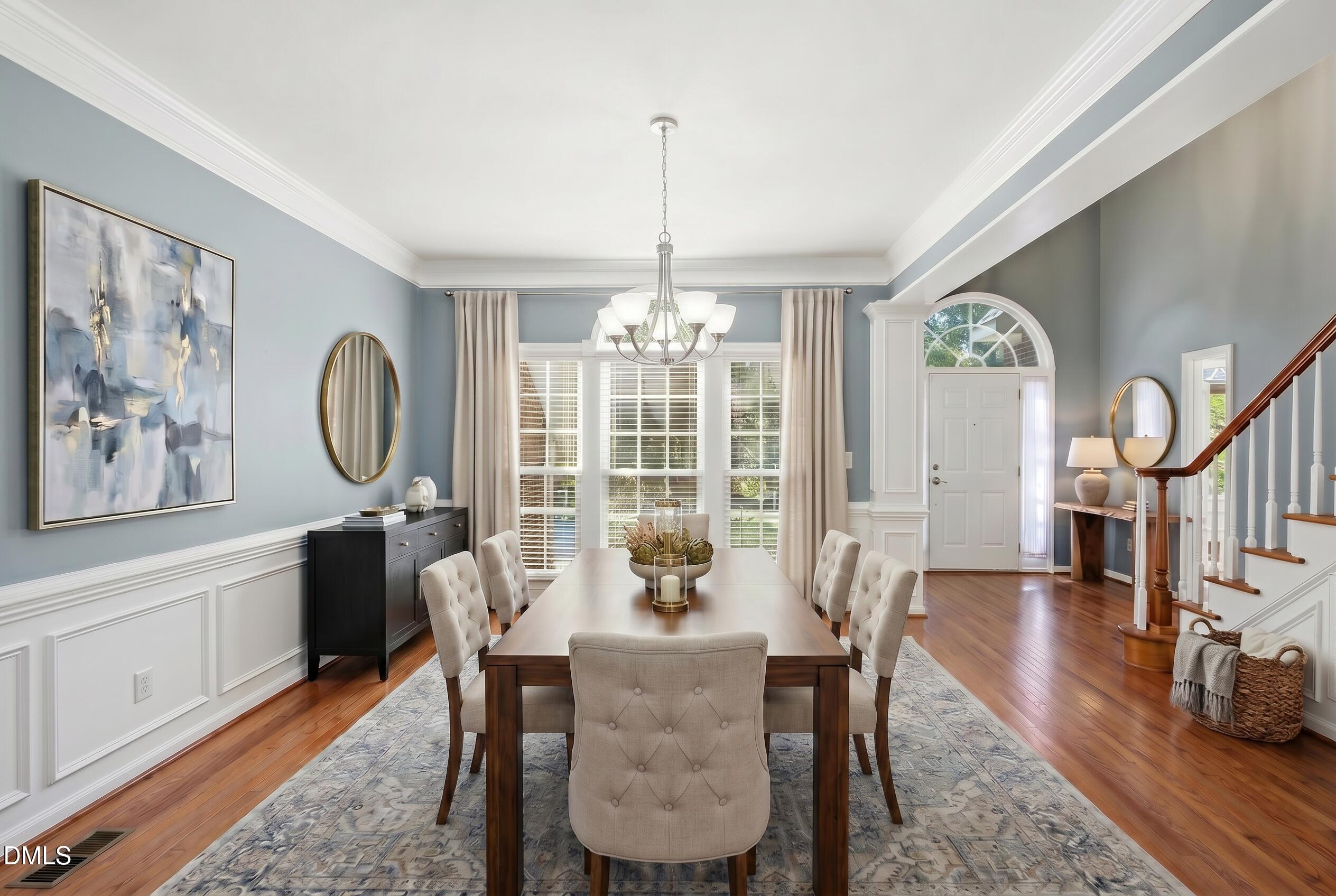 608 Oxboro Circle