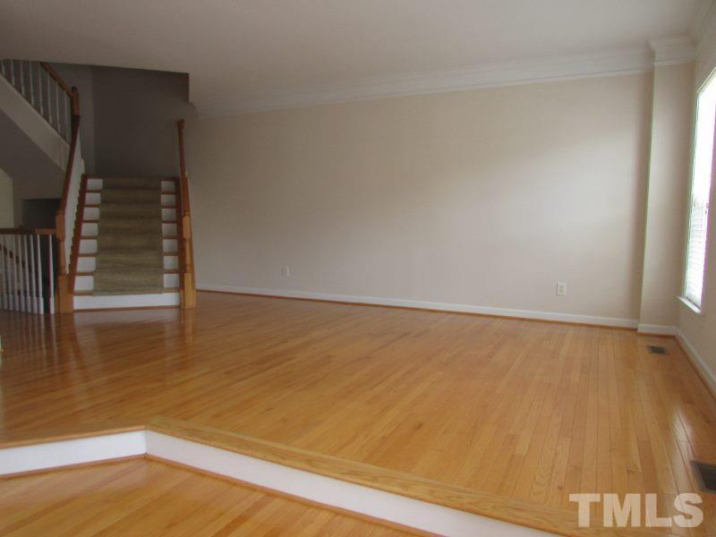 305 Kirkeenan Circle