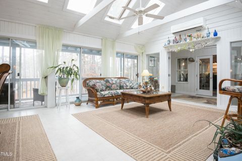 A home in Oriental