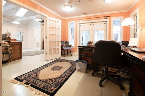 A home in Oriental