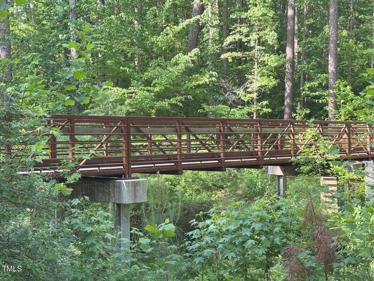 113 Ruskin Drive