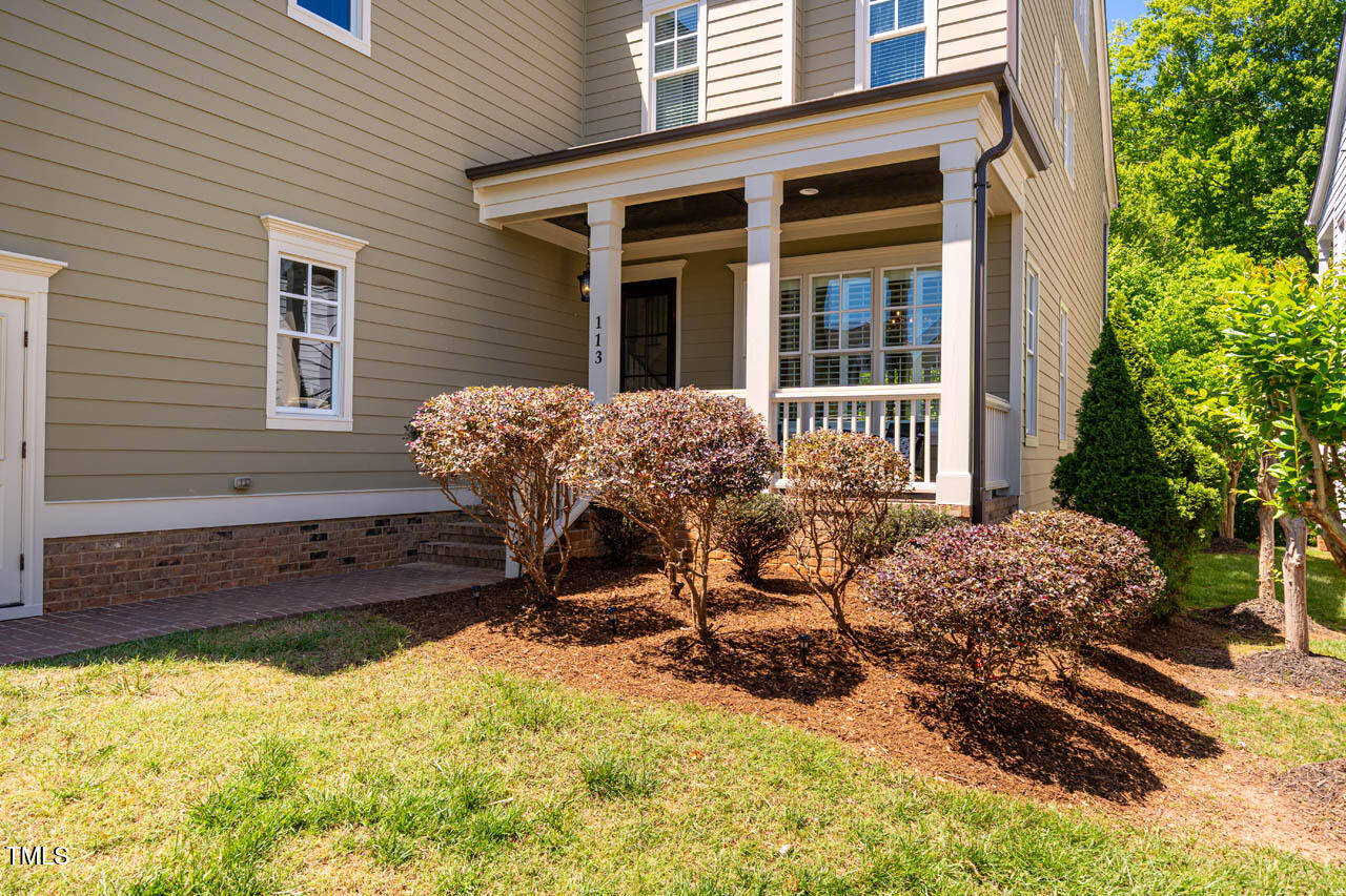 113 Ruskin Drive