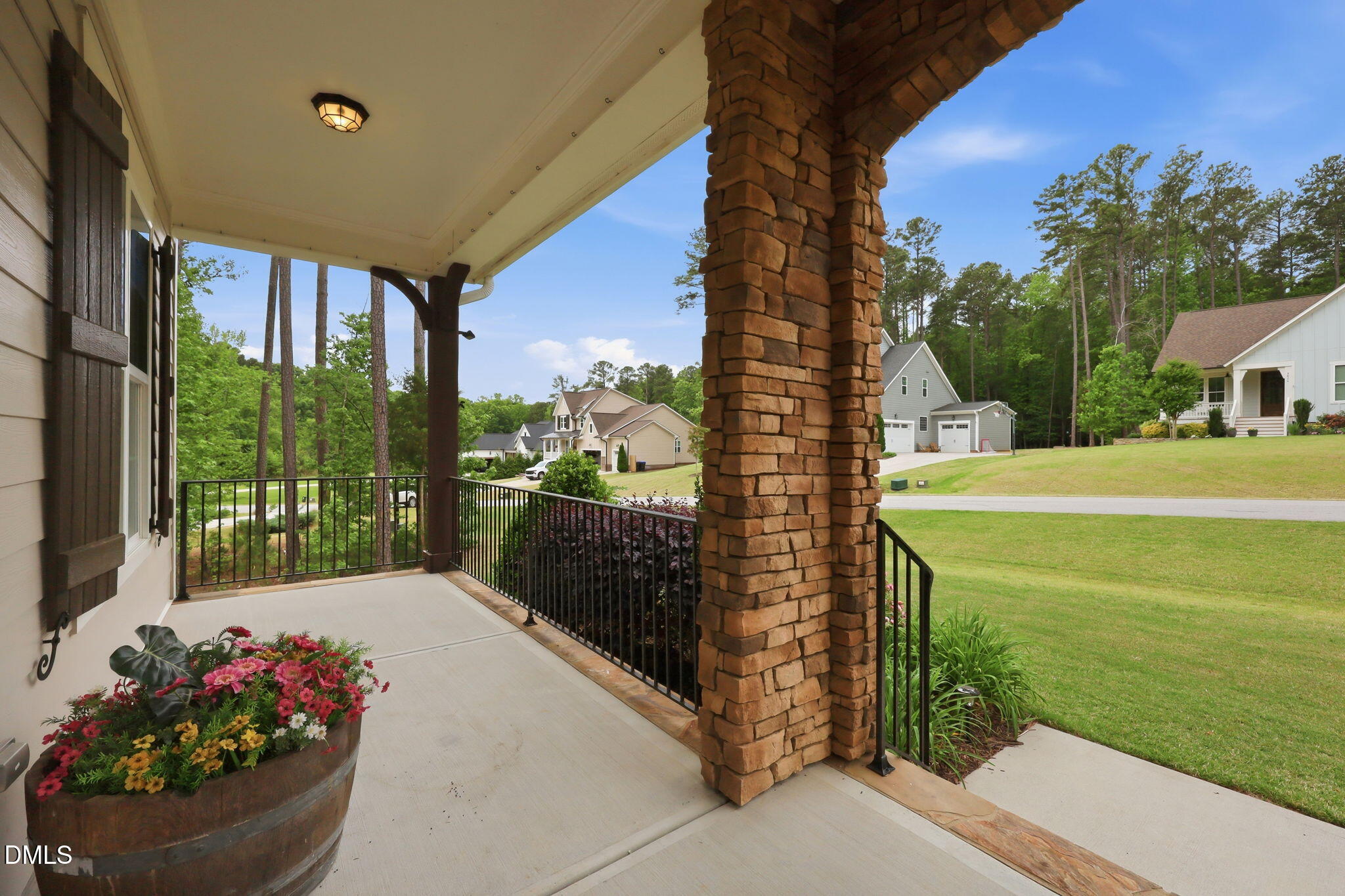 2625 Derby Glen Way