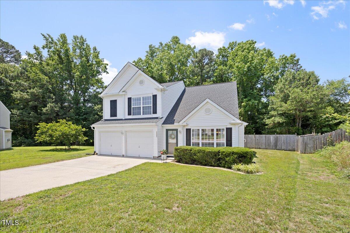 4805 Castle Crest Court