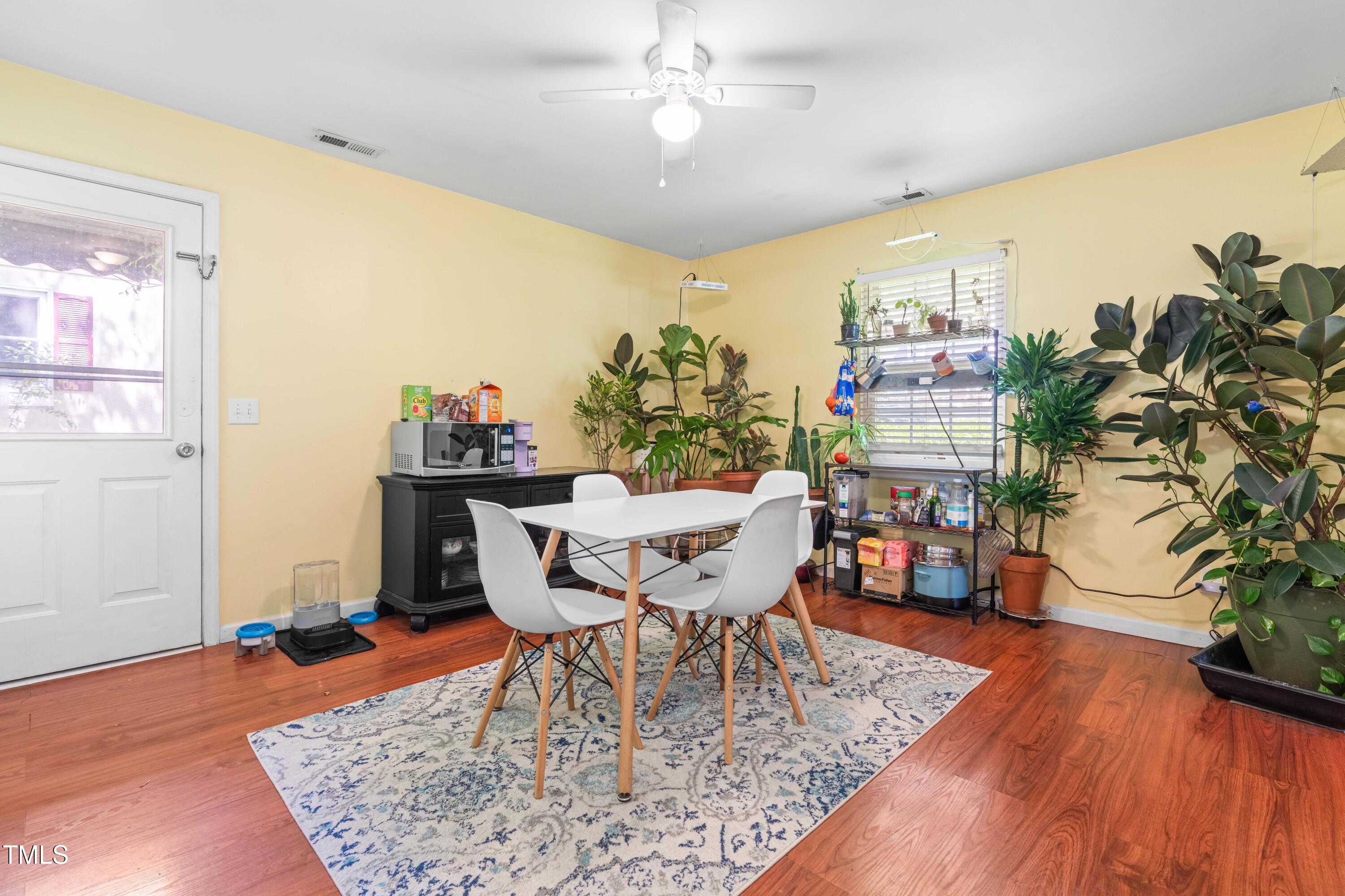 7313 Longstreet Drive