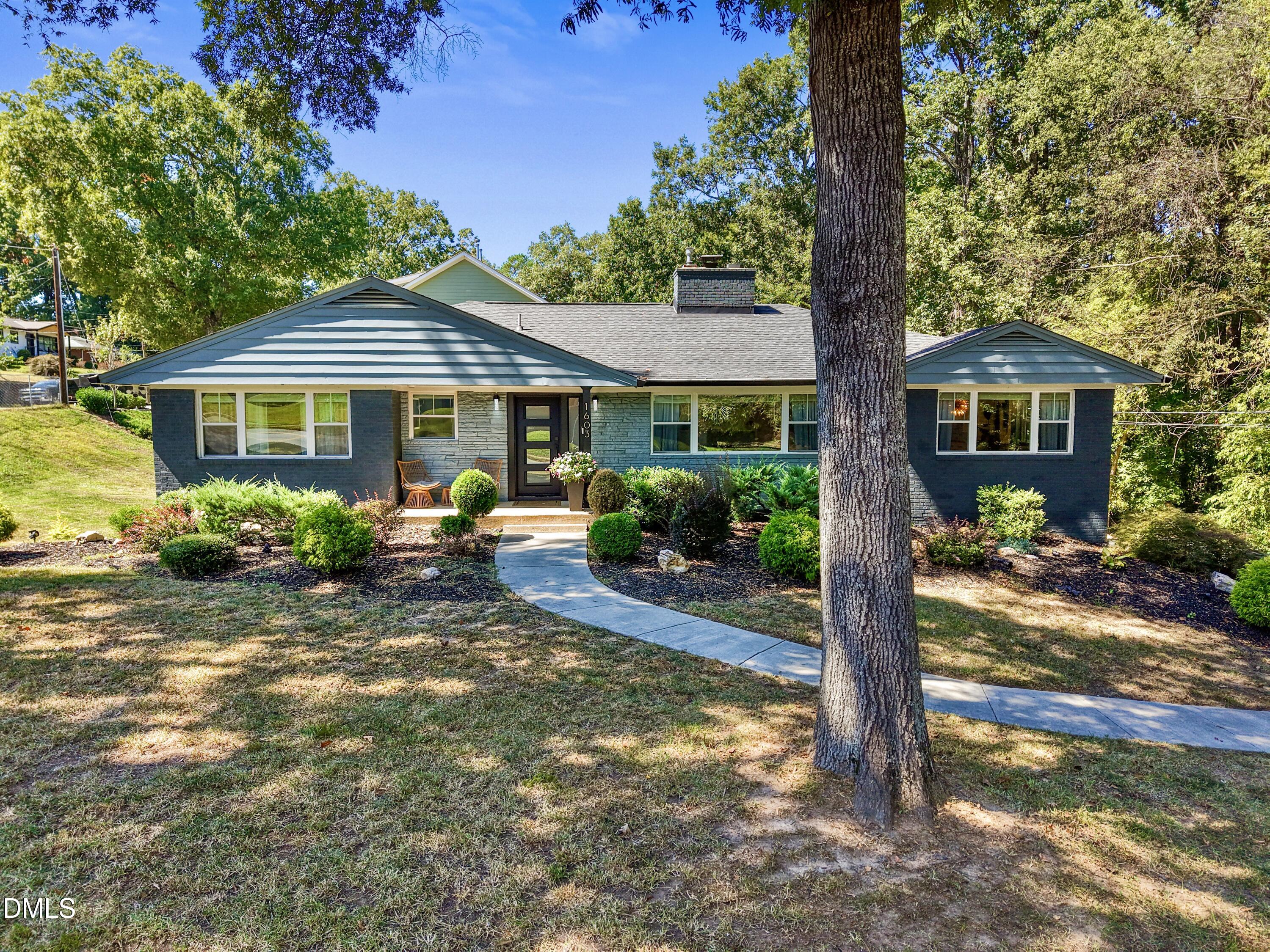 1603 N Alston Avenue