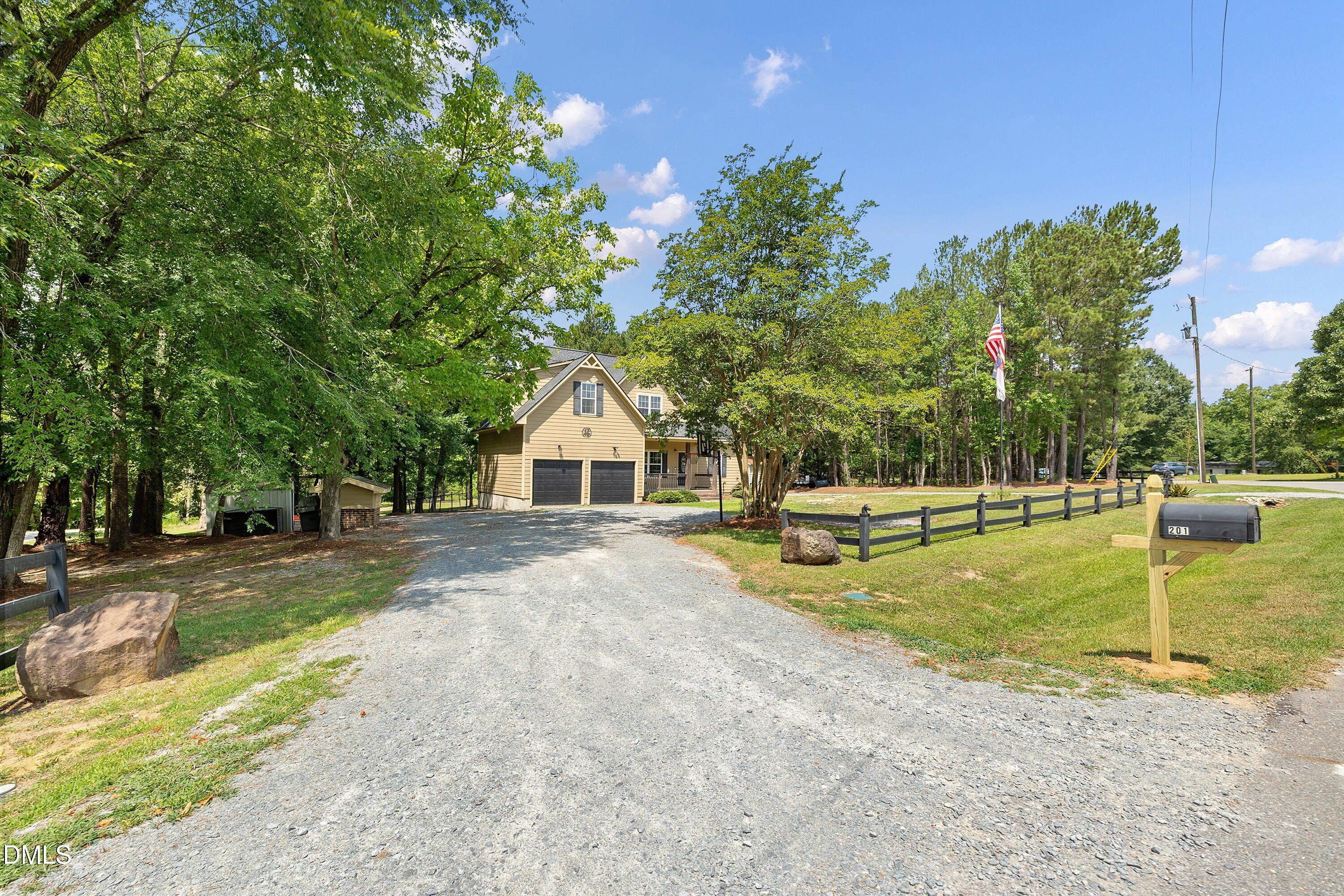 201 Clark Pond Road