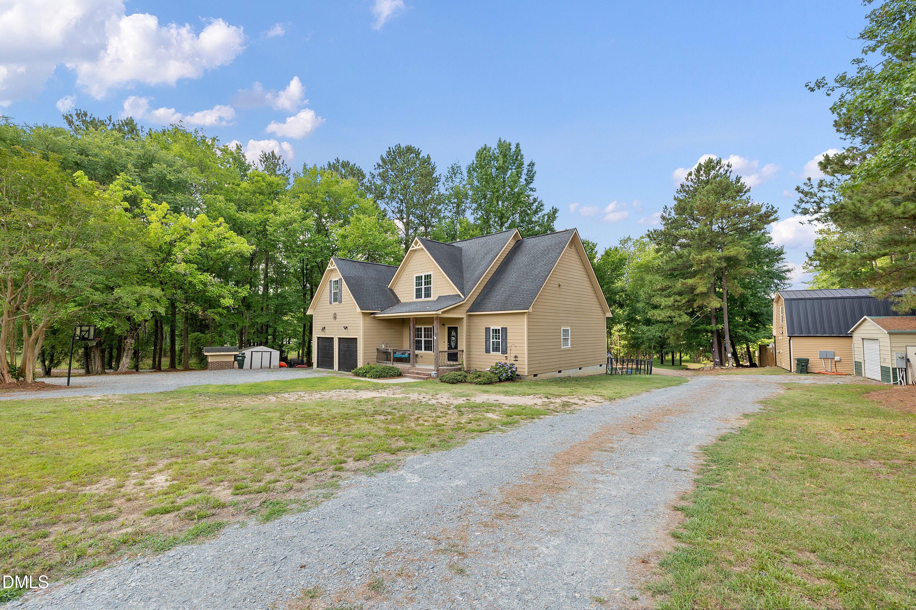 201 Clark Pond Road