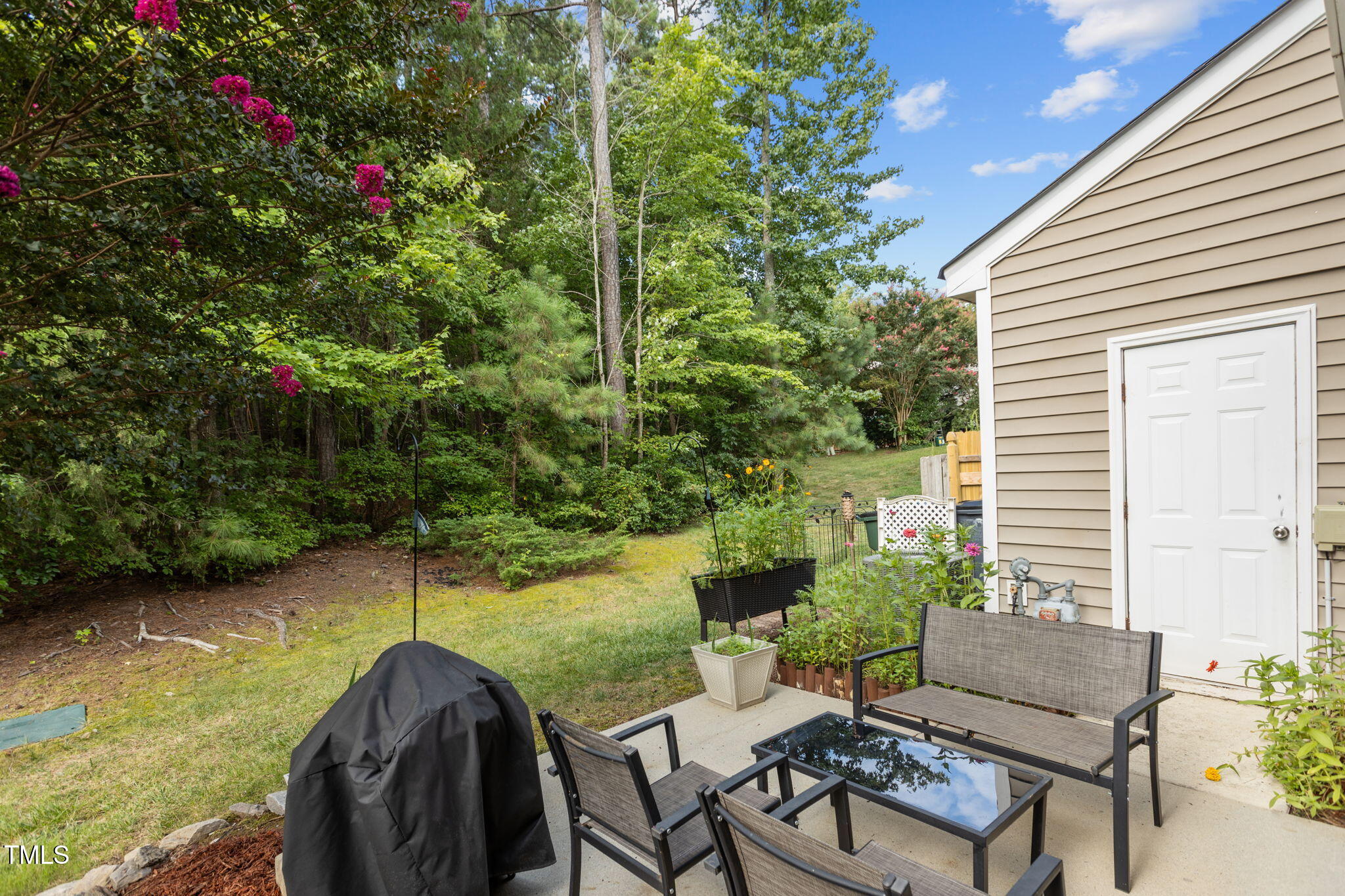 106 Canyon Lake Circle