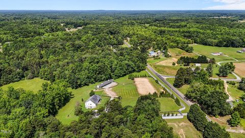 3511 Corbett Road Mebane NC 27302