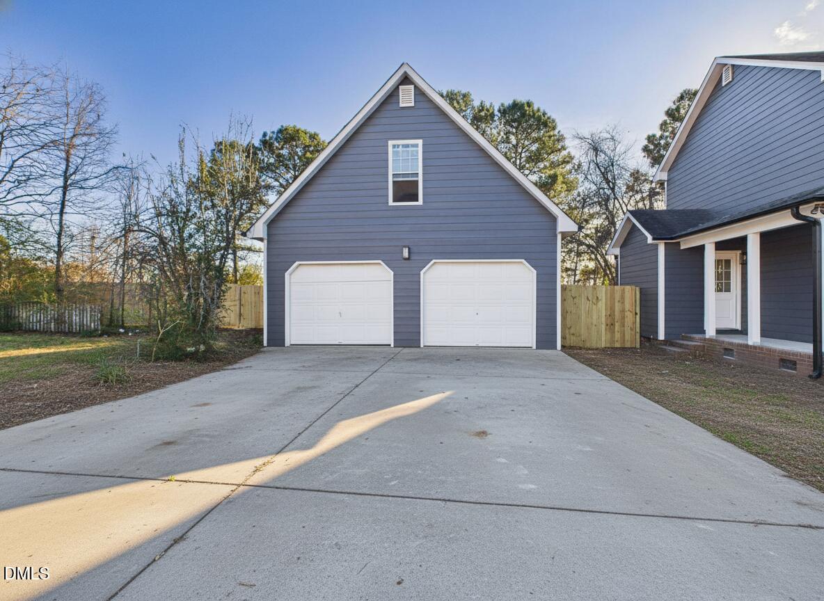 5820 Phillips Landing Drive