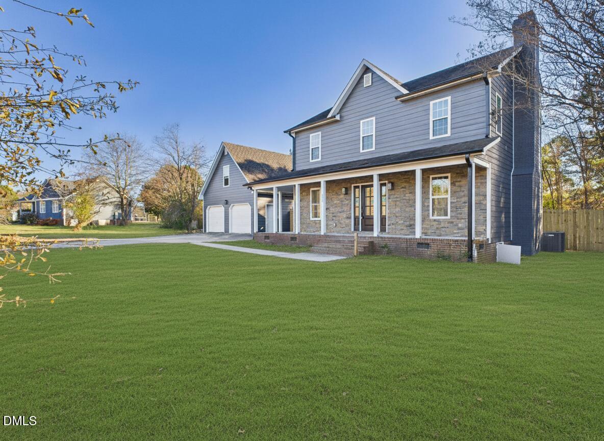 5820 Phillips Landing Drive