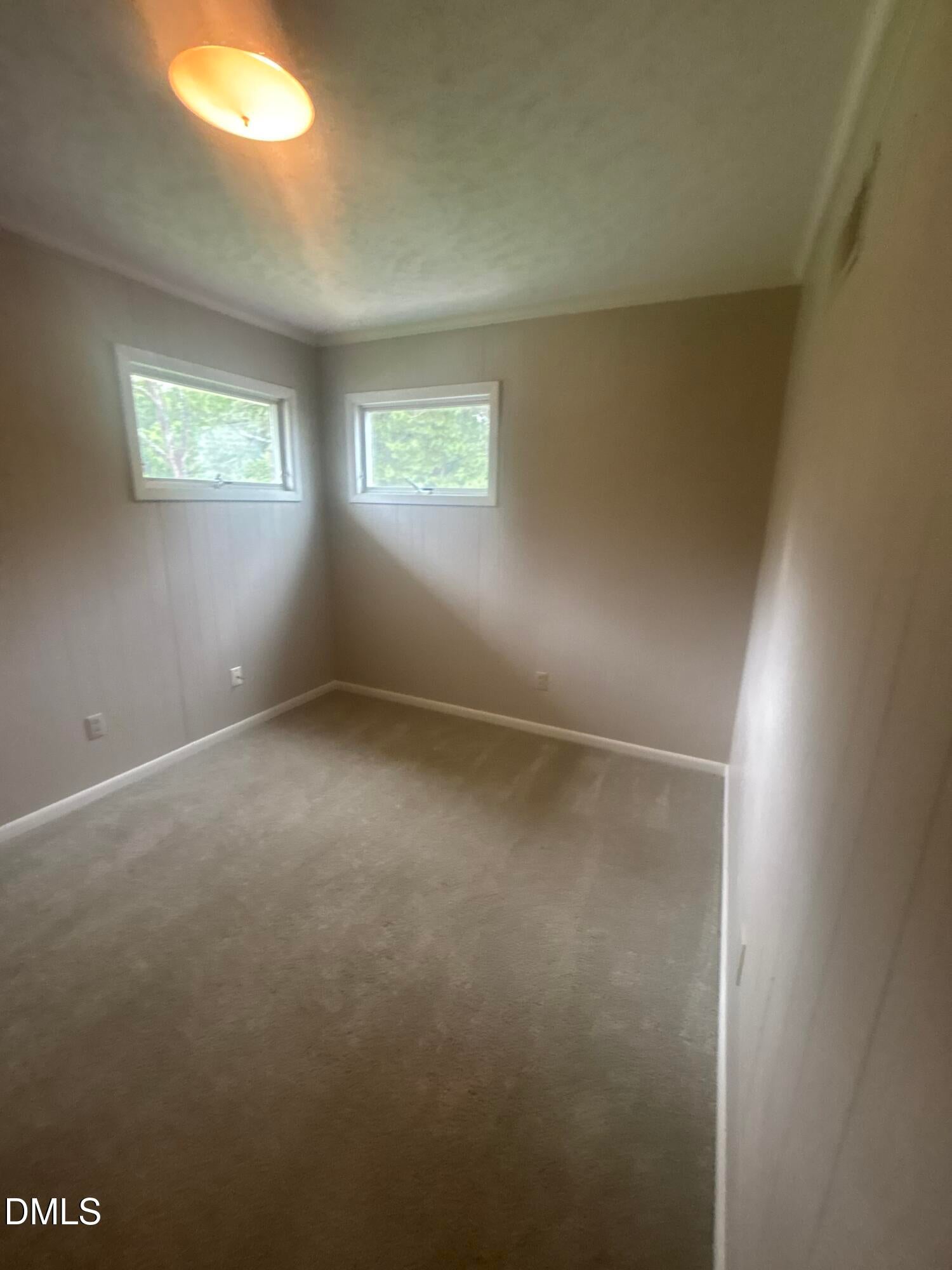 329 Ditchbank Road