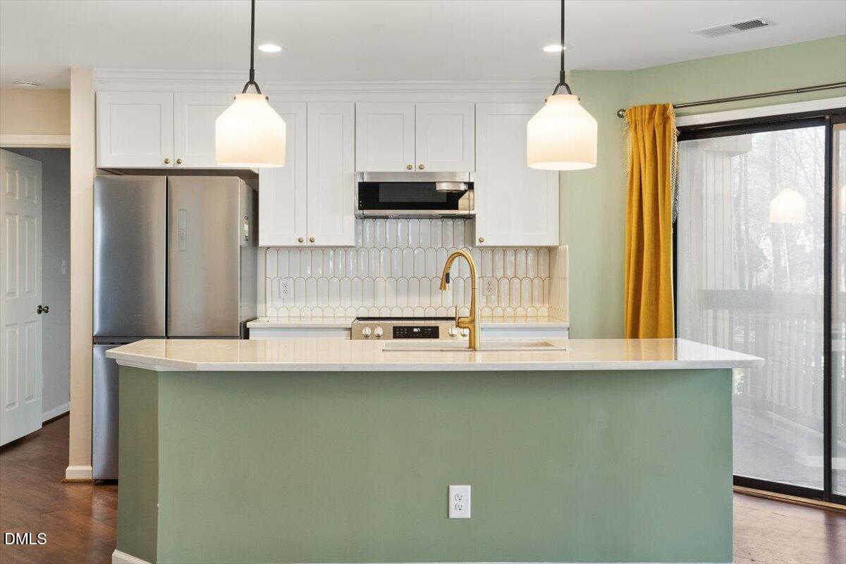 924 New Kent Place