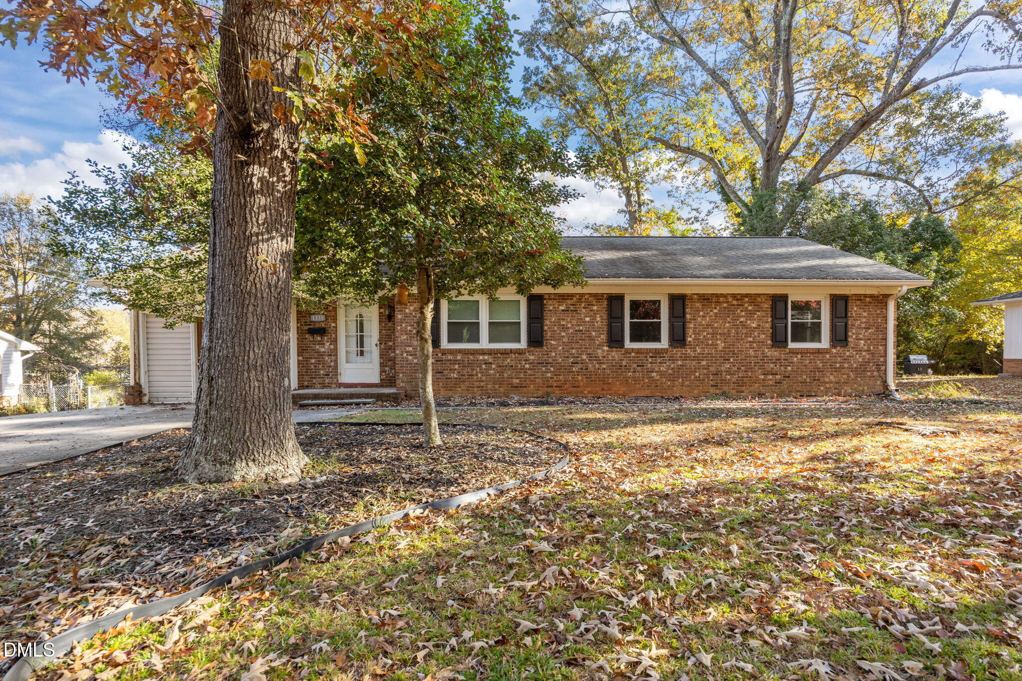 1335 Granville Street