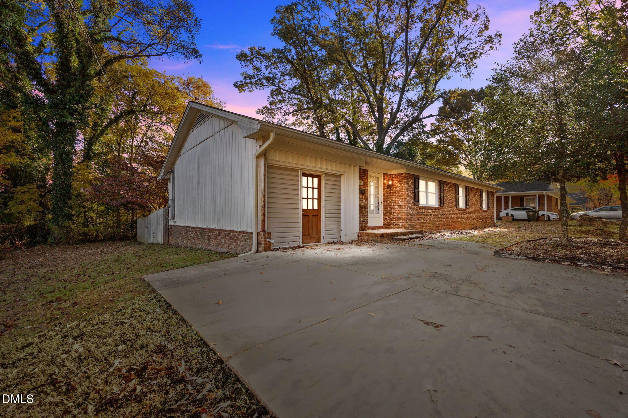 1335 Granville Street