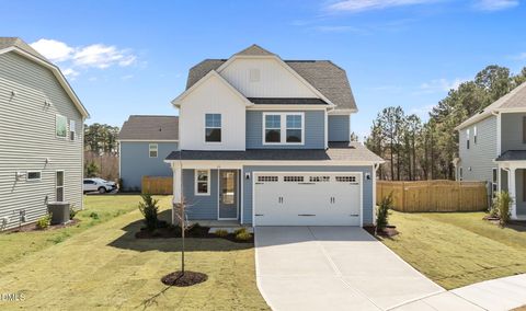 25 Cloudberry Court Clayton NC 27520