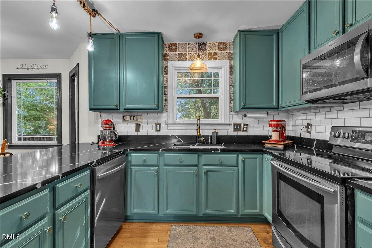 4600 Landover Glenn Court