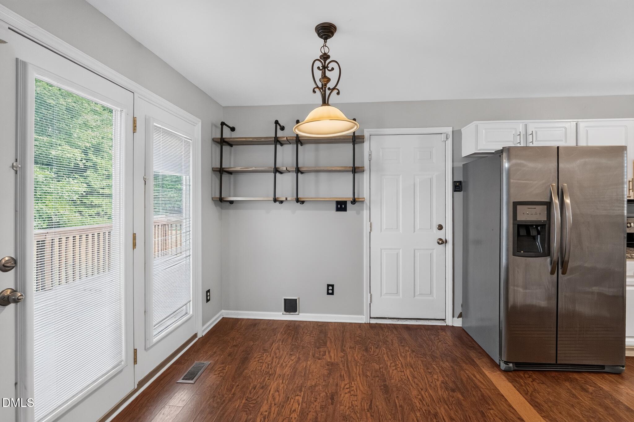 1404 Poplar Ridge Road