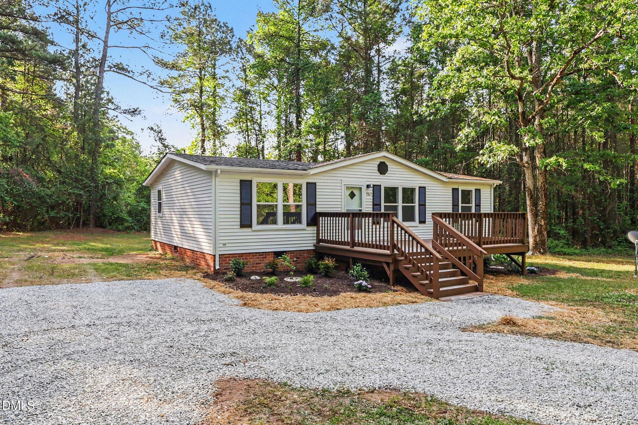 563 Rosser Pittman Road