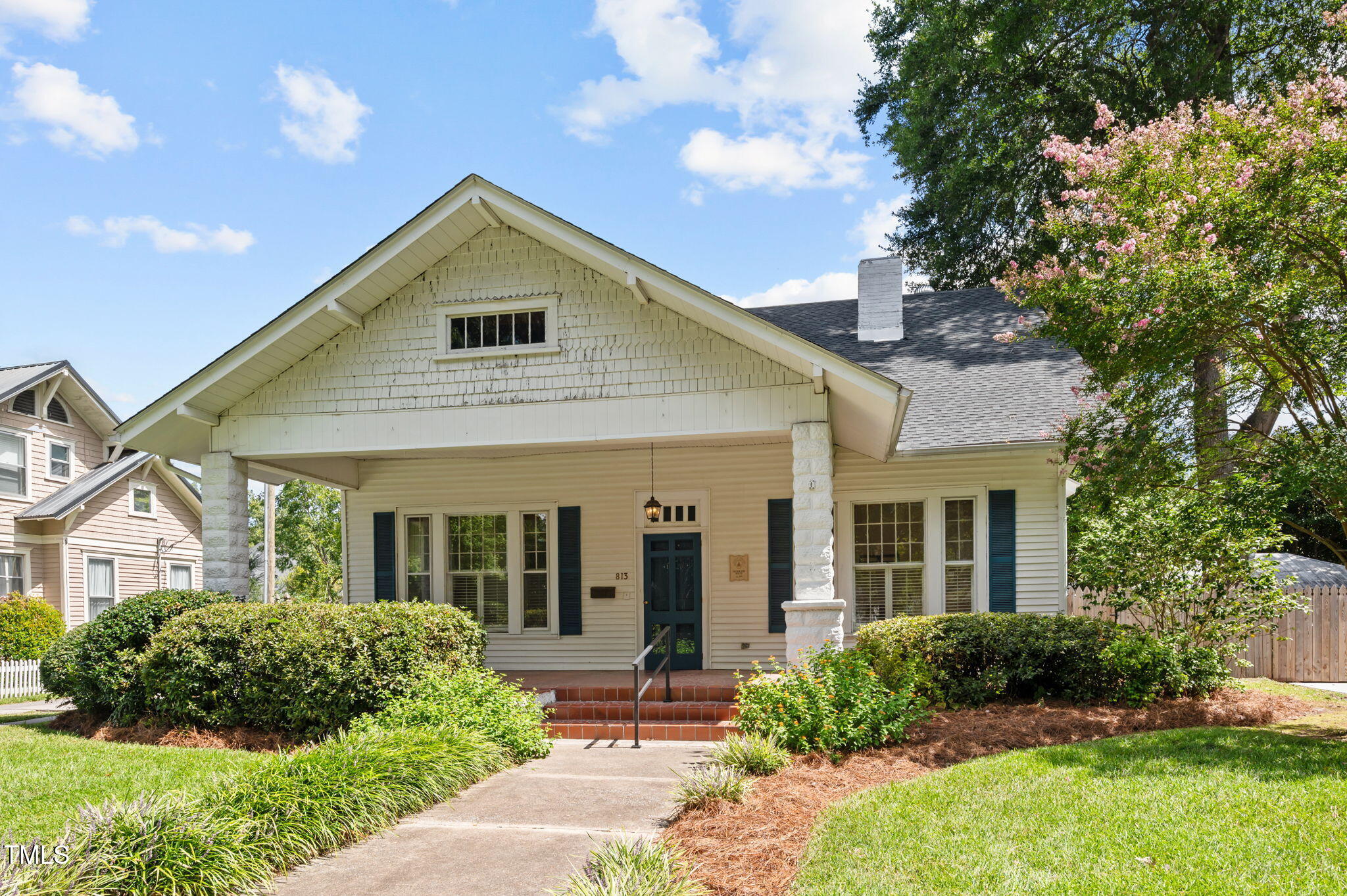 813 Saint Andrew Street
