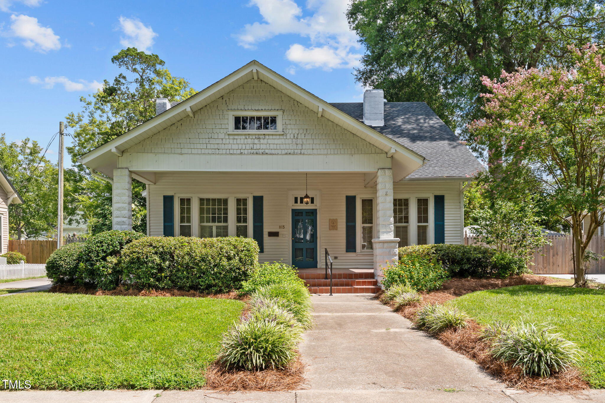 813 Saint Andrew Street