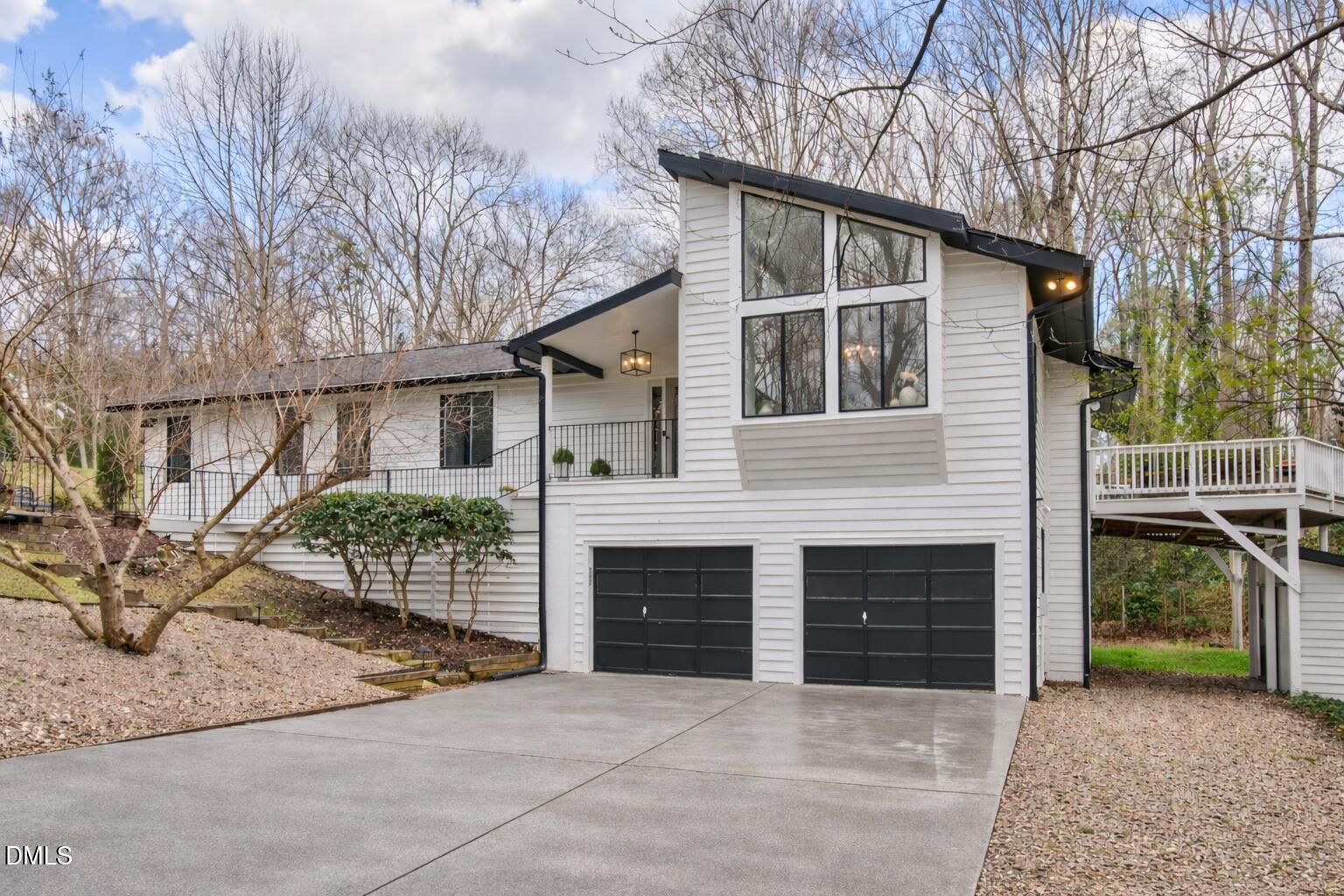 2400 Rockridge Court