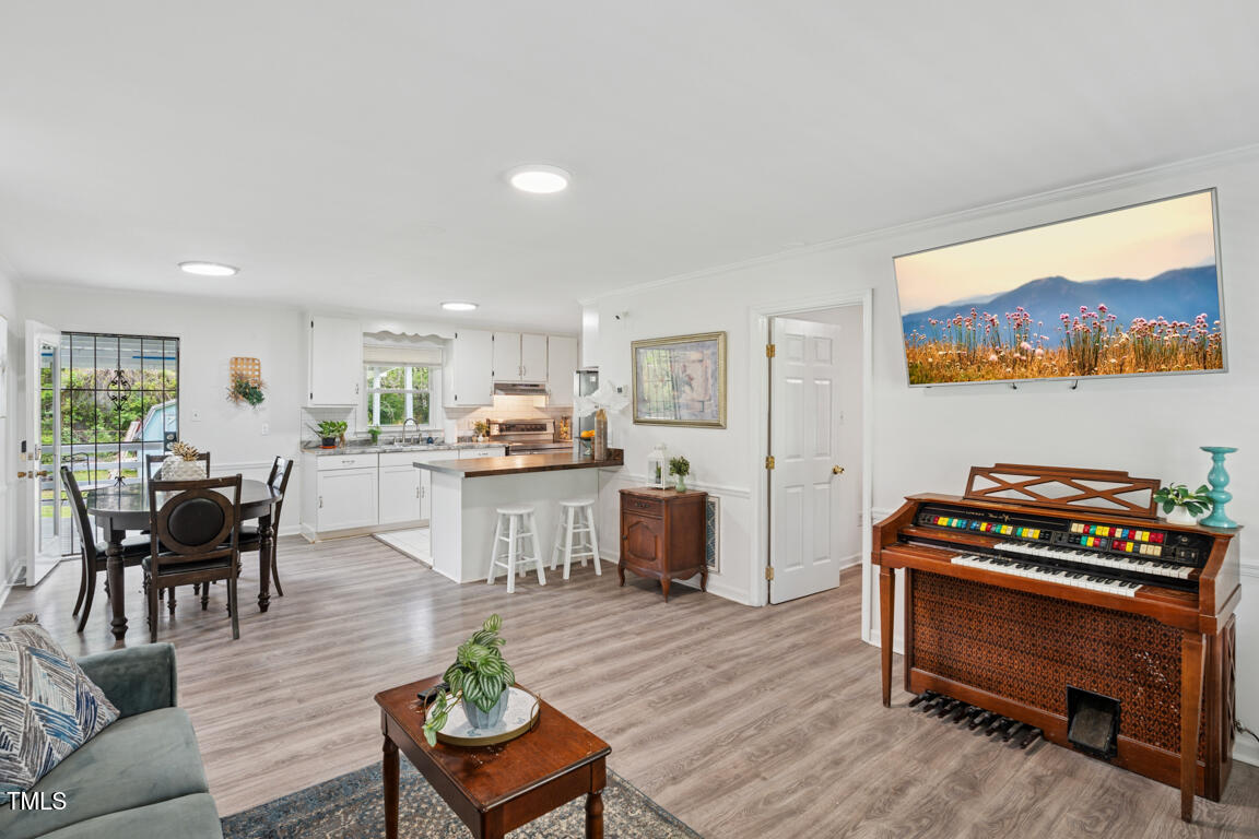 423 Orange Heights Road