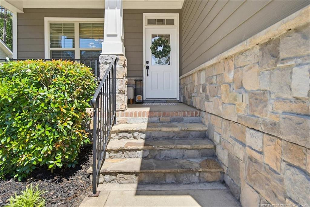 135 Valley Stream Road