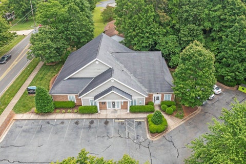 Photo for 100 E Dogwood Drive