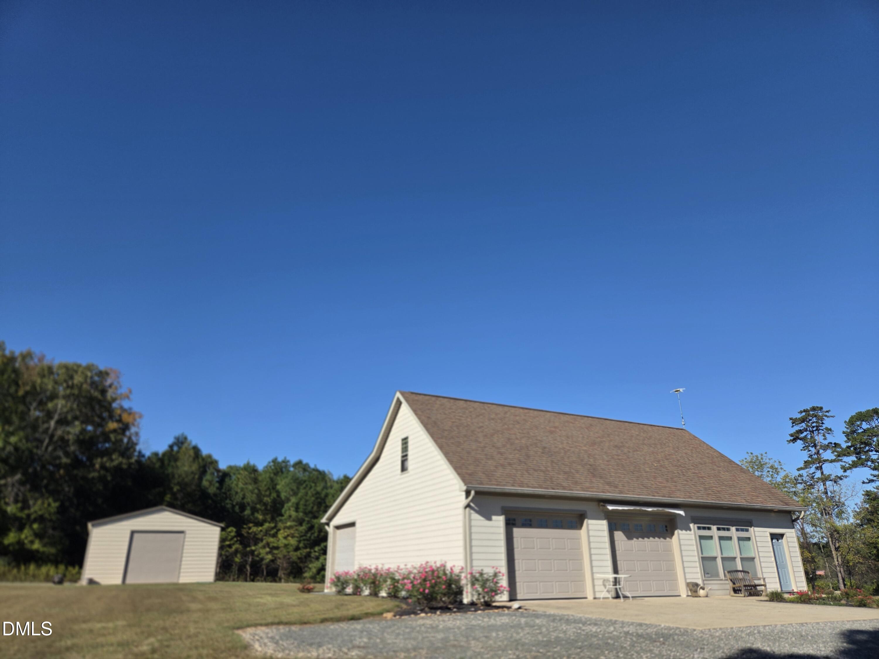 8095 Crawford Currin Road