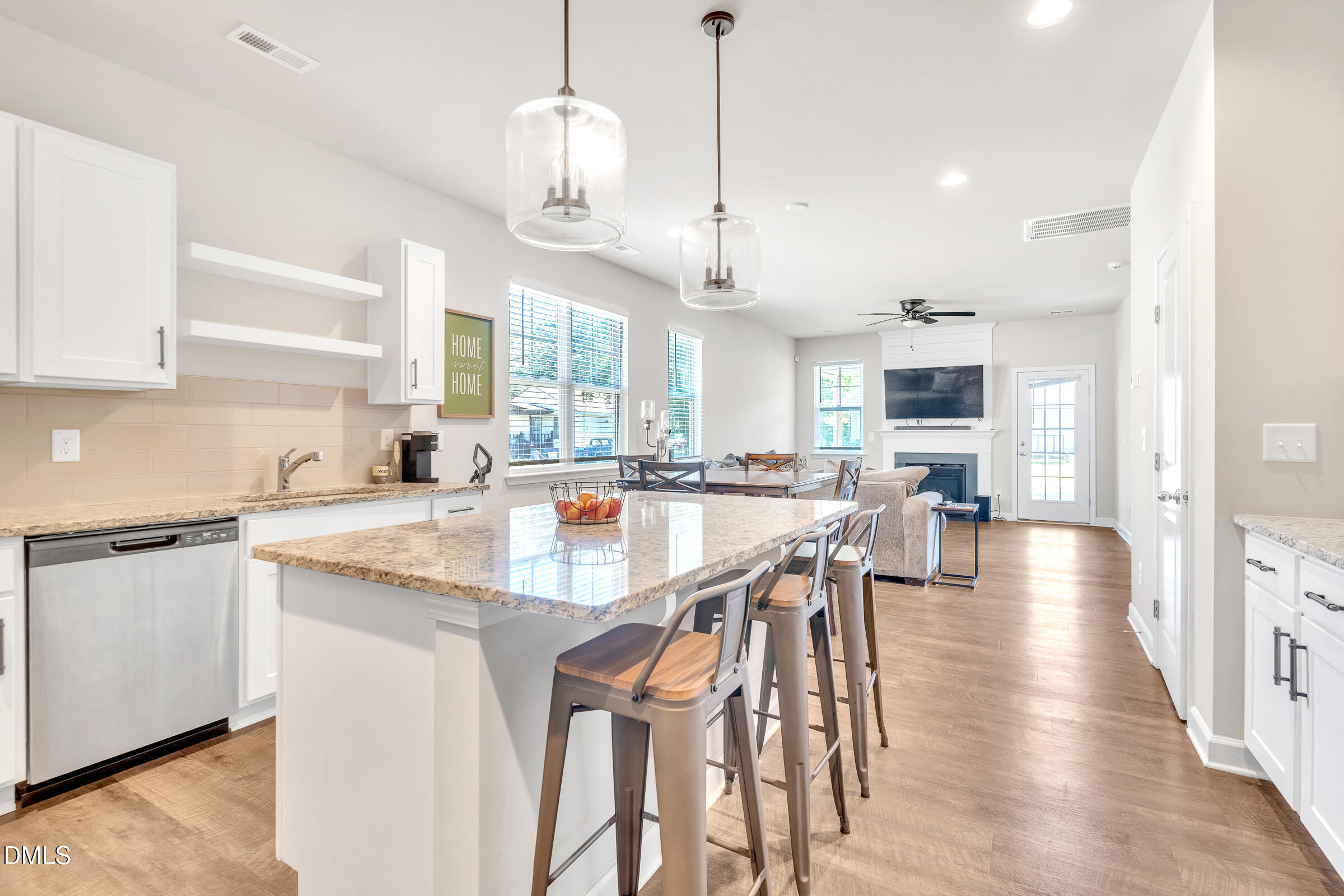 6766 Longitude Circle