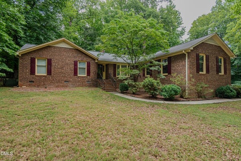 Photo of 2603 Crescent Hill Drive, Mebane, NC 27302 (MLS # 10174581)
